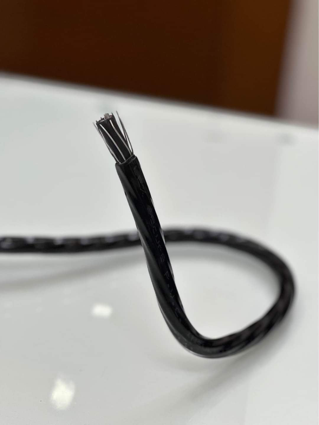 Aluminium armed cable